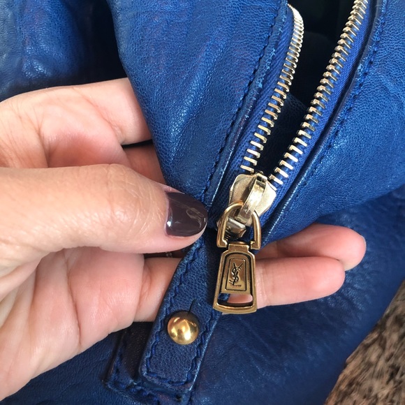 🆕 YSL “Easy” Handbag - Picture 4 of 7